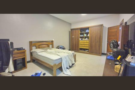 Casa de condomínio à venda com 800m², 5 quartos e 2 vagas Casa de condomínio à venda com 800m², 5 quartos e 2 vagasSuíte 1