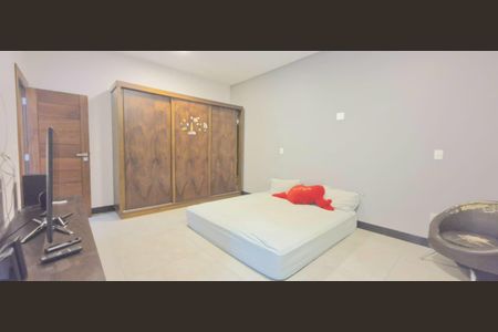 Casa de condomínio à venda com 800m², 5 quartos e 2 vagas Casa de condomínio à venda com 800m², 5 quartos e 2 vagasSuíte 2