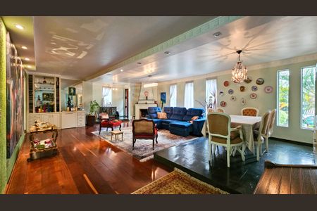 Casa para alugar com 392m², 6 quartos e 4 vagasSala