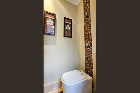 Casa para alugar com 392m², 6 quartos e 4 vagasBanheiro 1