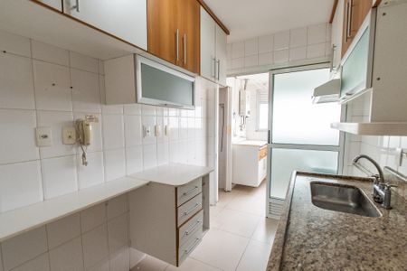 Apartamento à venda com 80m², 3 quartos e 2 vagasCozinha
