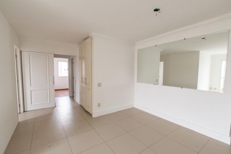 Apartamento à venda com 80m², 3 quartos e 2 vagasSala