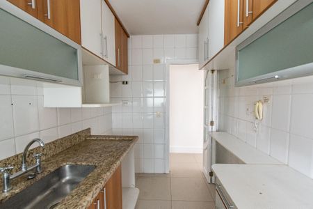 Apartamento à venda com 80m², 3 quartos e 2 vagasCozinha