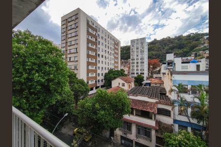 Vista da Sala de apartamento à venda com 2 quartos, 68m² em Vila Isabel, Rio de Janeiro