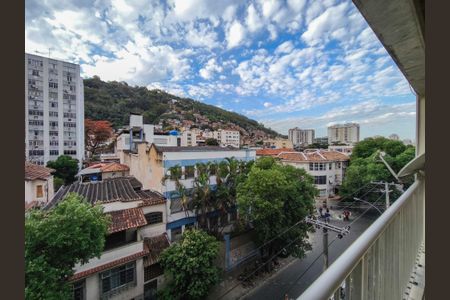 Vista da Sala de apartamento à venda com 2 quartos, 68m² em Vila Isabel, Rio de Janeiro