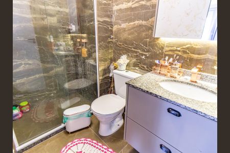 Apartamento à venda com 51m², 2 quartos e 1 vaga Apartamento à venda com 51m², 2 quartos e 1 vagaBanheiro Social