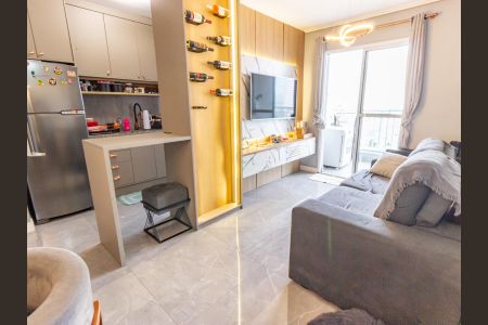 Apartamento à venda com 51m², 2 quartos e 1 vaga Apartamento à venda com 51m², 2 quartos e 1 vagaSala