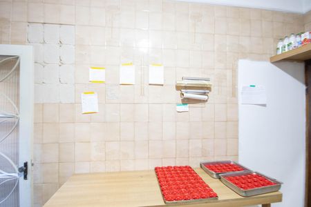 Casa à venda com 330m², 5 quartos e 2 vagas Casa à venda com 330m², 5 quartos e 2 vagasCozinha