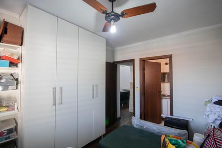 Casa à venda com 330m², 5 quartos e 2 vagas Casa à venda com 330m², 5 quartos e 2 vagasSuíte