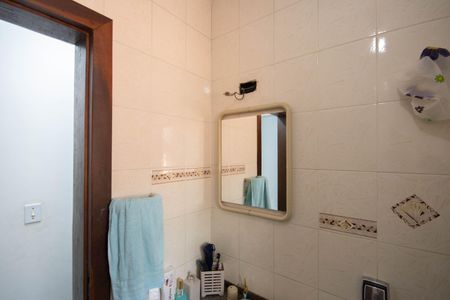 Casa à venda com 330m², 5 quartos e 2 vagas Casa à venda com 330m², 5 quartos e 2 vagasBanheiro da Suíte 3