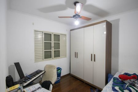 Casa à venda com 330m², 5 quartos e 2 vagas Casa à venda com 330m², 5 quartos e 2 vagasSuíte 3