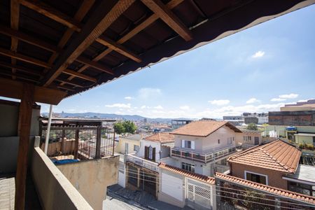 Casa à venda com 330m², 5 quartos e 2 vagas Casa à venda com 330m², 5 quartos e 2 vagasÁrea comum