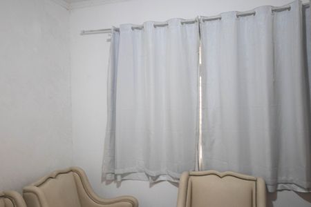 Casa à venda com 330m², 5 quartos e 2 vagas Casa à venda com 330m², 5 quartos e 2 vagasHall