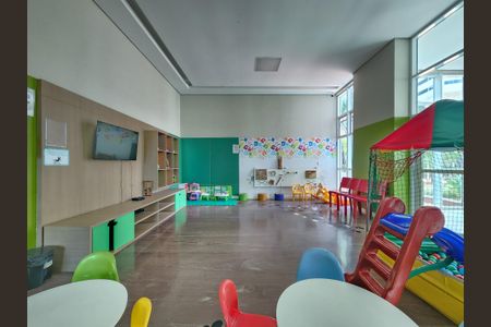 Apartamento à venda com 126m², 4 quartos e 3 vagas Apartamento à venda com 126m², 4 quartos e 3 vagasBrinquedoteca