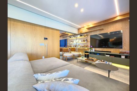 Apartamento à venda com 126m², 4 quartos e 3 vagas Apartamento à venda com 126m², 4 quartos e 3 vagasSala