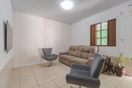 Sala de casa à venda com 3 quartos, 160m² em Sarandi, Porto Alegre