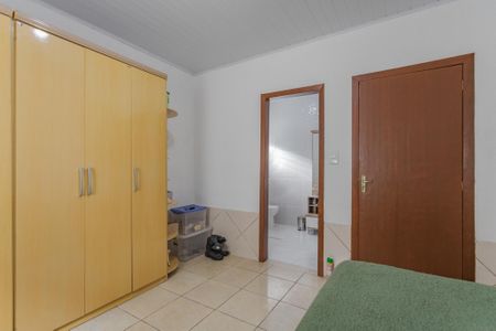 Casa à venda com 160m², 3 quartos e 2 vagasSuíte