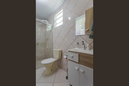 Casa à venda com 160m², 3 quartos e 2 vagasBanheiro