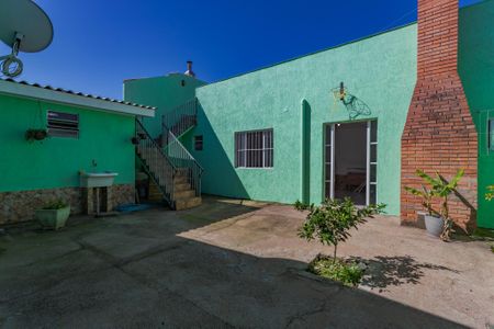 Casa à venda com 160m², 3 quartos e 2 vagasQuintal