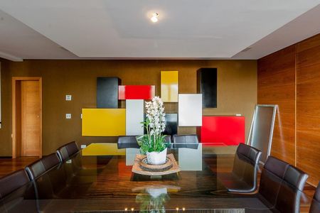 Casa à venda com 1500m², 7 quartos e 6 vagas Casa à venda com 1500m², 7 quartos e 6 vagasFoto 23