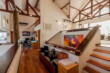 Casa à venda com 1500m², 7 quartos e 6 vagas Casa à venda com 1500m², 7 quartos e 6 vagasFoto 36