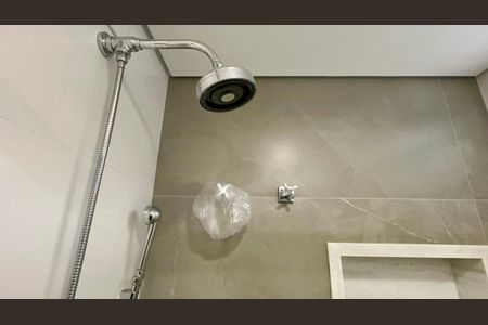 Apartamento à venda com 100m², 3 quartos e 1 vagaBanheiro da Suíte