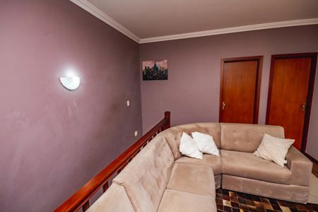 Casa à venda com 180m², 3 quartos e 3 vagasSala 2