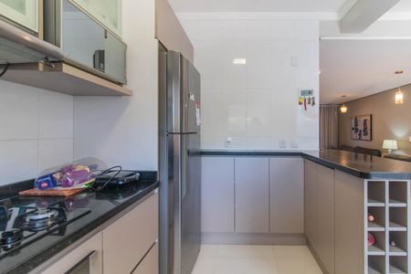 Casa à venda com 180m², 3 quartos e 4 vagas Casa à venda com 180m², 3 quartos e 4 vagasCozinha