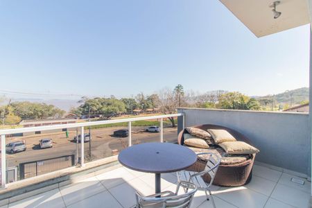 Varanda de casa à venda com 3 quartos, 180m² em Ipanema, Porto Alegre