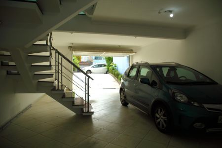 Casa à venda com 322m², 3 quartos e 3 vagasGaragem