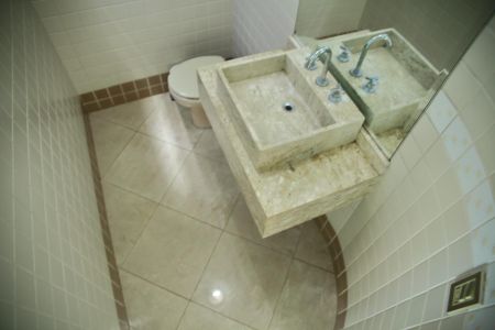 Casa à venda com 322m², 3 quartos e 3 vagasLavabo