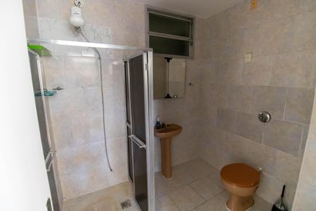 Apartamento à venda com 72m², 2 quartos e 1 vaga Apartamento à venda com 72m², 2 quartos e 1 vagaBanheiro