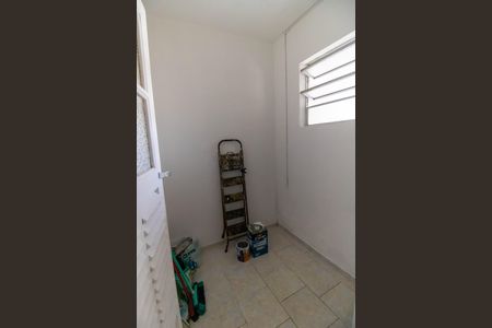 Apartamento à venda com 72m², 2 quartos e 1 vaga Apartamento à venda com 72m², 2 quartos e 1 vagaDespensa