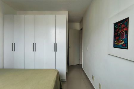 Apartamento à venda com 55m², 2 quartos e 1 vagaQuarto 2 - Armários