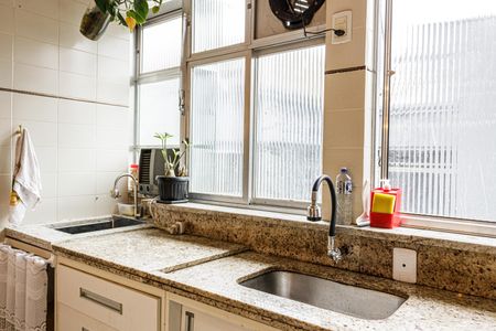 Apartamento à venda com 115m², 3 quartos e sem vagaCozinha