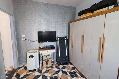 Casa à venda com 293m², 6 quartos e 1 vagaQuarto 2