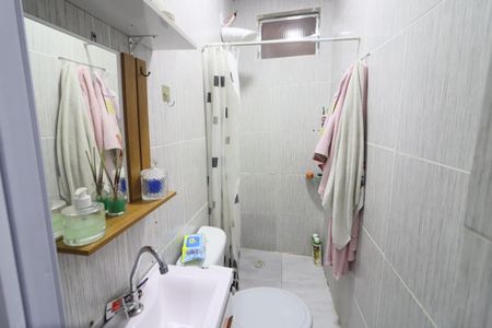 Banheiro da Suíte 1 de casa à venda com 6 quartos, 293m² em Padroeira, Osasco