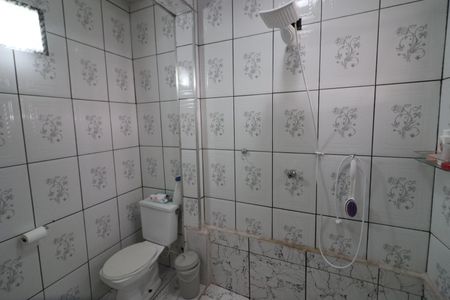 Casa à venda com 293m², 6 quartos e 1 vagaBanheiro Social 2