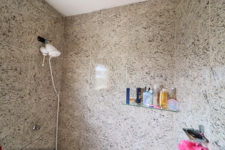 Casa à venda com 293m², 6 quartos e 1 vagaBanheiro Social