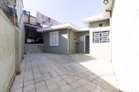 Casa à venda com 250m², 3 quartos e 3 vagasQuintal