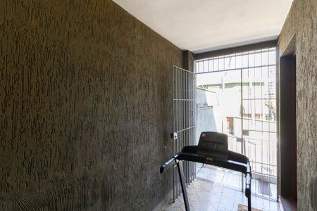 Casa à venda com 250m², 3 quartos e 3 vagasEntrada 