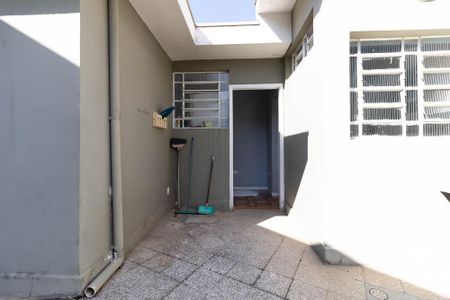 Casa à venda com 250m², 3 quartos e 3 vagasQuintal