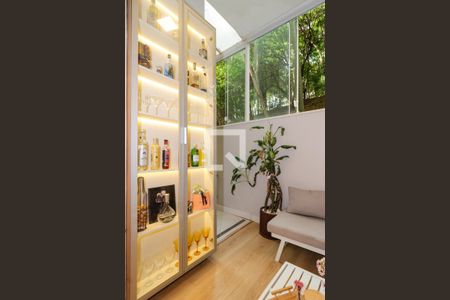 Sala de apartamento à venda com 3 quartos, 89m² em Jardim Wanda, Taboão da Serra