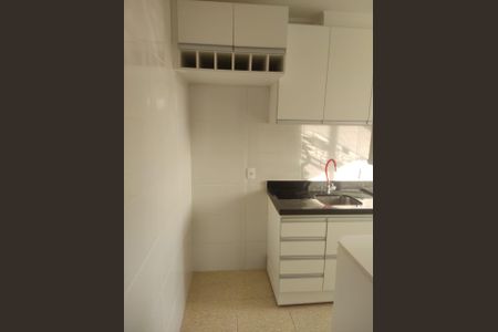 Cozinha de apartamento à venda com 2 quartos, 42m² em Cidade das Flores, Osasco