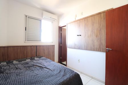 Apartamento para alugar com 56m², 2 quartos e sem vaga Suíte