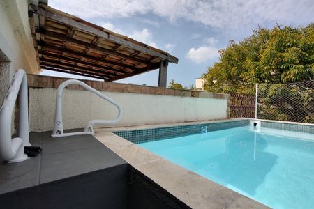 Apartamento para alugar com 182m², 3 quartos e 1 vagaPiscina