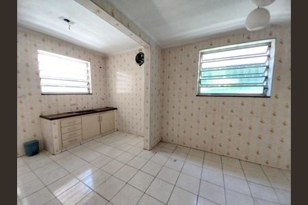 Casa à venda com 3 quartos, 124m² em Parque Imperial, São Paulo