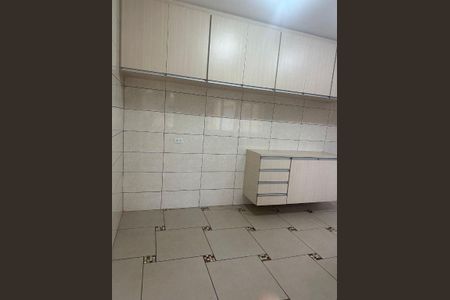 Casa à venda com 4 quartos, 214m² em Mirandópolis, São Paulo