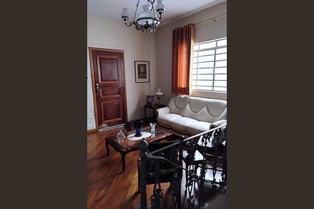 Casa à venda com 4 quartos, 250m² em Vila Monumento, São Paulo