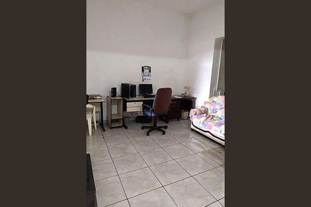 Casa à venda com 4 quartos, 250m² em Vila Monumento, São Paulo